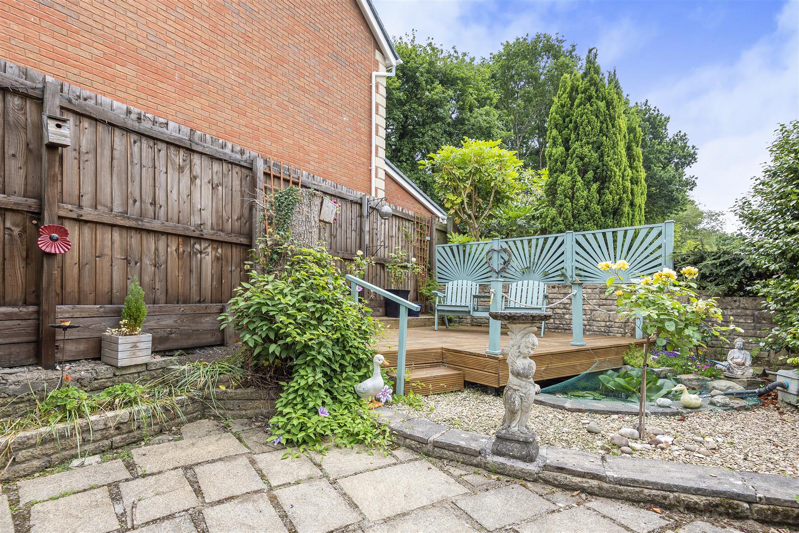 Usk Place, Parc gwernfadog, Morriston, Swansea, SA6 6RE